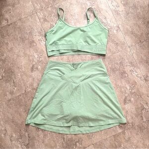 ✧･ﾟNWOT VSPINK pistachio green sporty set